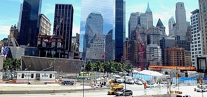 Ground Zero: 11. Gedenktag fr die Opfer des Anschlags; neue Trme sind im Bau