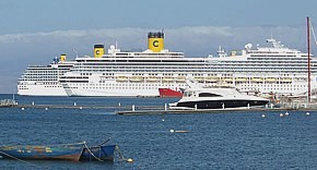 3 Schiffe von COSTA liegen im Hafen - 9000 Passgiere!!!